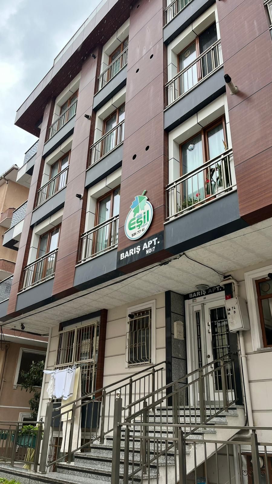 Gümüşpala Savaş Sokak